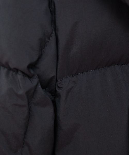 Peuterey(ピューテリー)の「【PEUTEREY】 HURRICANE ダウンジャケット(ダウンジャケット/コート・メンズ・ブラック/ネイビー・46/48/50)」の4枚目の写真