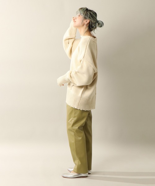 notch.（ノッチ）の「フェイクレザータックテーパードパンツ（その他パンツ・レディース・ブラック/オフホワイト/グリーン・M/TM）」の12枚目の写真