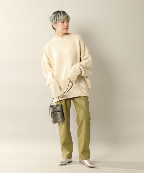 notch.（ノッチ）の「フェイクレザータックテーパードパンツ（その他パンツ・レディース・ブラック/オフホワイト/グリーン・M/TM）」の14枚目の写真