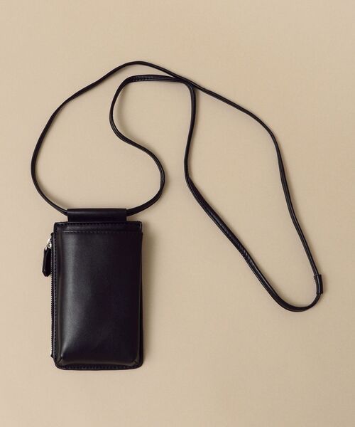 SHIPS（シップス）の「SHIPS: HYBRID LEATHER ネックポーチ