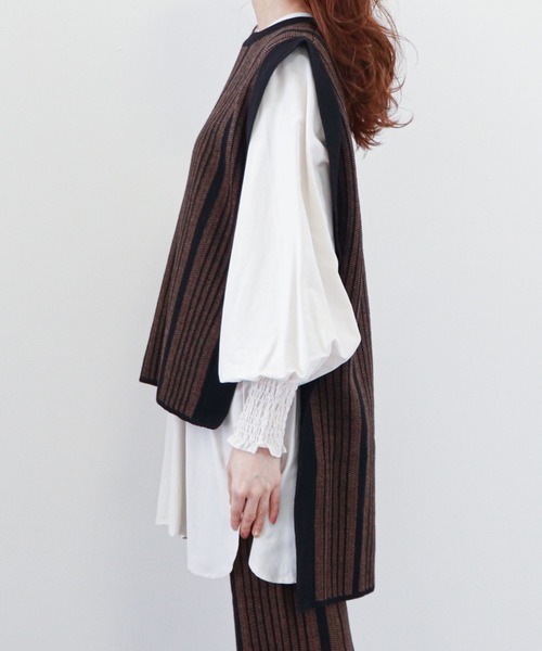 archives(アルシーヴ)の「ストライプジャガードニットベスト(ニット/セーター・レディース・ブラック/グリーン/モカ・MEDIUM)」の17枚目の写真