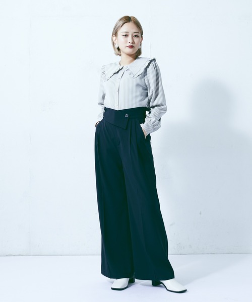 Lui's（ルイス）の「クロスベルトワイドパンツ（スラックス・レディース・ネイビー/グリーン/ライトベージュ・FREE）」の20枚目の写真