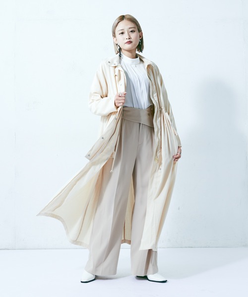 Lui's（ルイス）の「クロスベルトワイドパンツ（スラックス・レディース・ネイビー/グリーン/ライトベージュ・FREE）」の6枚目の写真