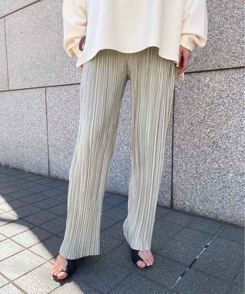 StyleSea(スタイルシー)の「シャイニー楊柳プリーツストレートパンツ(その他パンツ・レディース・ホワイト/グレイッシュベージュ/ミント/ラベンダー/ブルー/モカ/ブラック・FREE)」の17枚目の写真