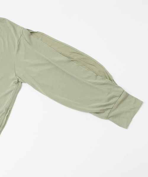 LAATO(ラート)の「ATELIER LONG T-SHIRTS(Tシャツ/カットソー・レディース・カーキ/グリーン・FREE)」の6枚目の写真