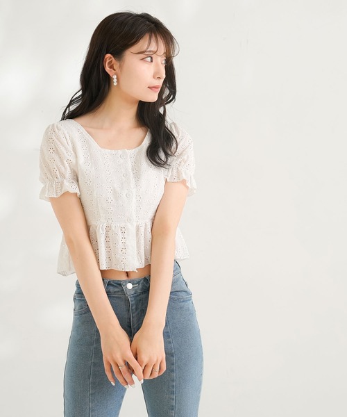 Newlyme(ニューリーミー)の「ペプラムレースブラウス(シャツ/ブラウス・レディース・ホワイト・SMALL/LARGE/MEDIUM/X-LARGE)」の9枚目の写真
