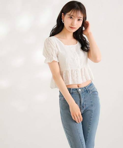 Newlyme(ニューリーミー)の「ペプラムレースブラウス(シャツ/ブラウス・レディース・ホワイト・SMALL/LARGE/MEDIUM/X-LARGE)」の11枚目の写真