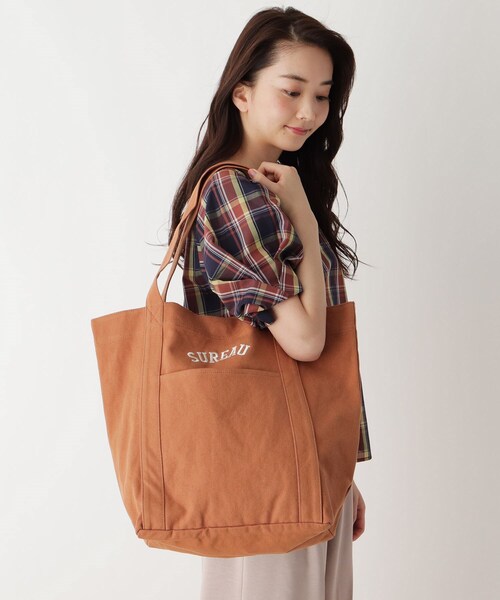 pink adobe（ピンクアドベ）の「◆刺しゅうキャンバストート（トートバッグ・レディース・ブラック/アイボリー/マスタード/キャメル・00）」の11枚目の写真