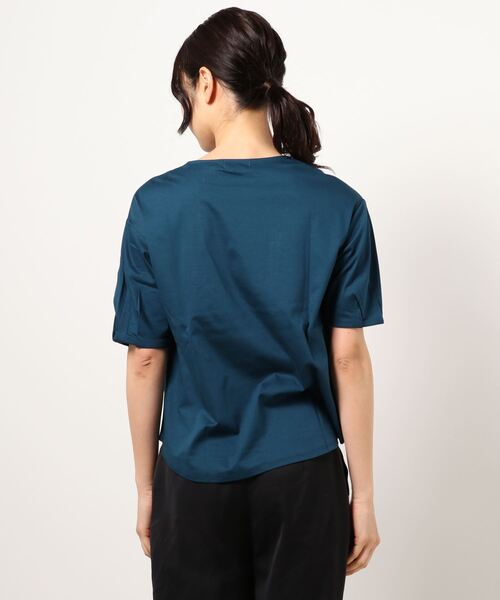 A/C DESIGN BY ALPHA CUBIC(エーシーデザインバイアルファキュービック)の「ボリュームスリーブプルオーバー(Tシャツ/カットソー・レディース・ブルー/オフホワイト/カーキ・L/LL/M)」の16枚目の写真