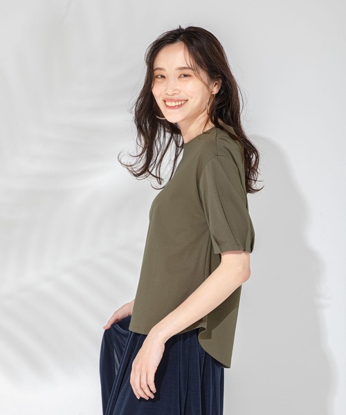 A/C DESIGN BY ALPHA CUBIC(エーシーデザインバイアルファキュービック)の「ボリュームスリーブプルオーバー(Tシャツ/カットソー・レディース・ブルー/オフホワイト/カーキ・L/LL/M)」の4枚目の写真