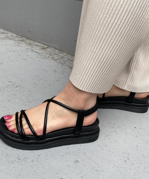 INGNI（イング）の「コードストラップサンダル（サンダル・レディース・ブラウン/ブラック/ベージュ/ブラック系その他/ライトグリーン・M/S/LL/L）」の10枚目の写真