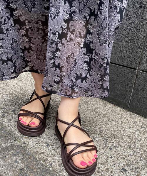 INGNI（イング）の「コードストラップサンダル（サンダル・レディース・ブラウン/ブラック/ベージュ/ブラック系その他/ライトグリーン・M/S/LL/L）」の6枚目の写真