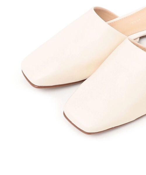 Stephanie(ステファニエ)の「Stephanie: バブーシュ(サンダル・レディース・ナチュラル/ゴールド・37/38/36)」の3枚目の写真