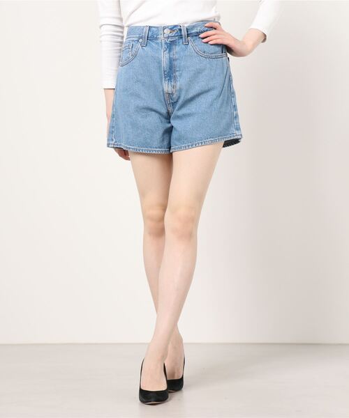 Levi's（リーバイス）の「HIGH LOOSE SHORT NUMBER ONE（デニムパンツ・レディース・ライトインディゴブルー・29inch/28inch/24inch/23inch/27inch/25inch/26inch）」の13枚目の写真