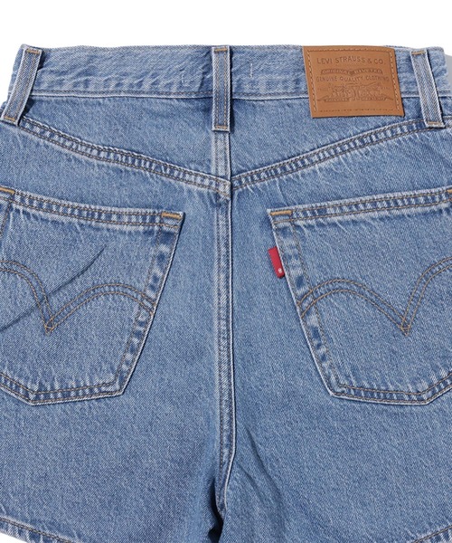 Levi's（リーバイス）の「HIGH LOOSE SHORT NUMBER ONE（デニムパンツ・レディース・ライトインディゴブルー・29inch/28inch/24inch/23inch/27inch/25inch/26inch）」の8枚目の写真