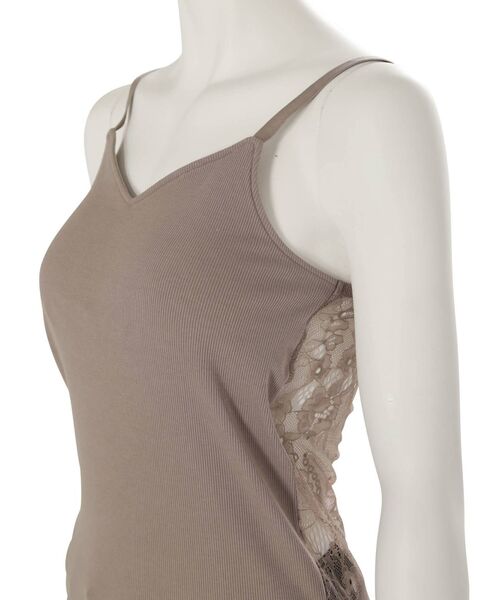 MERCURYDUO（マーキュリーデュオ）の「カップ付バックレースキャミ（Tシャツ/カットソー・レディース・オフホワイト/ブラック/ブラウン・FREE）」の8枚目の写真