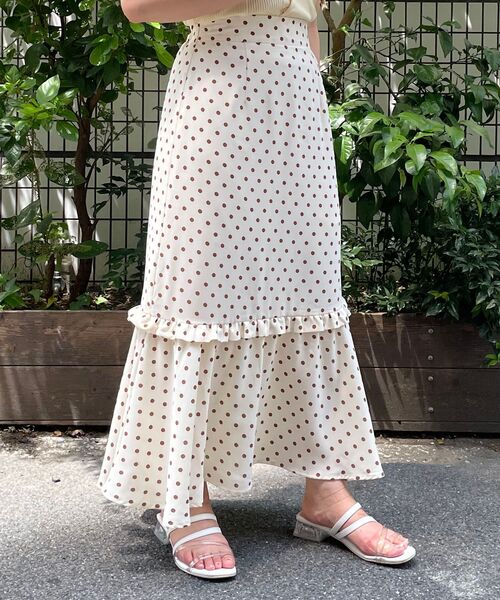 MAJESTIC LEGON（マジェスティックレゴン）の「フラワーマーメイドスカート（スカート・レディース・ホワイト系その他/ブラック系その他/ブルー系その他2/A・SMALL/MEDIUM）」の10枚目の写真