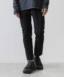 ATTACHMENT | COMPRESSED PONTE JERSEY TIGHT FIT TROUSERS(スラックス)