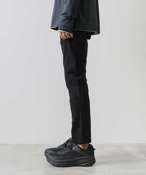 ATTACHMENT（アタッチメント）の「COMPRESSED PONTE JERSEY