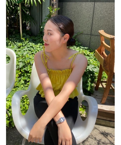 MOUSSY(マウジー)の「GATHER FRILL CAMI トップス(キャミソール・レディース・ブラック/イエロー/アイボリー・FREE)」の17枚目の写真