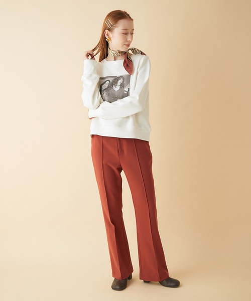 MADEMOISELLE ROPE'（マドモアゼル ロペ）の「【JOSEPH SZABO×VTA】フォトプリントパフスリーブスウェット（スウェット・レディース・ホワイト/ブラック/ホワイト系その他・FREE）」の13枚目の写真