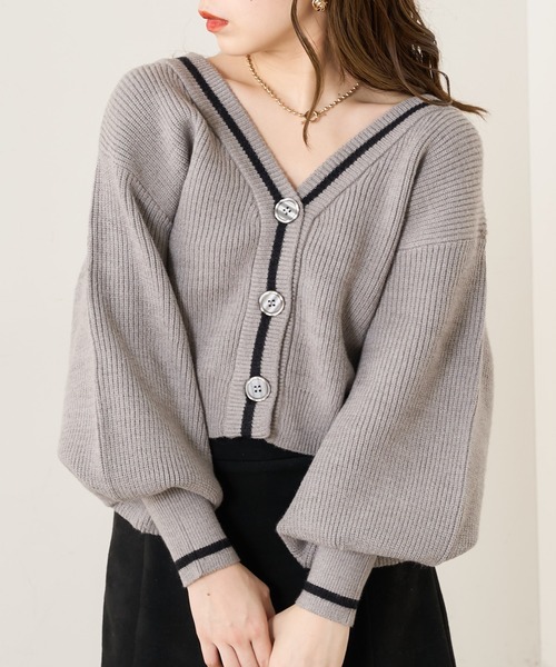 Chico（チコ）の「【新色追加】Vラインショート丈2wayニット