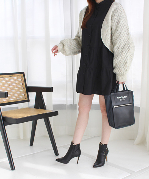 MODE ROBE（モードローブ）の「パフスリーブティアードブラウス（シャツ/ブラウス・レディース・ホワイト/ブラック・FREE）」の15枚目の写真