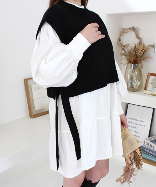 MODE ROBE（モードローブ）の「パフスリーブティアードブラウス（シャツ/ブラウス・レディース・ホワイト/ブラック・FREE）」の4枚目の写真