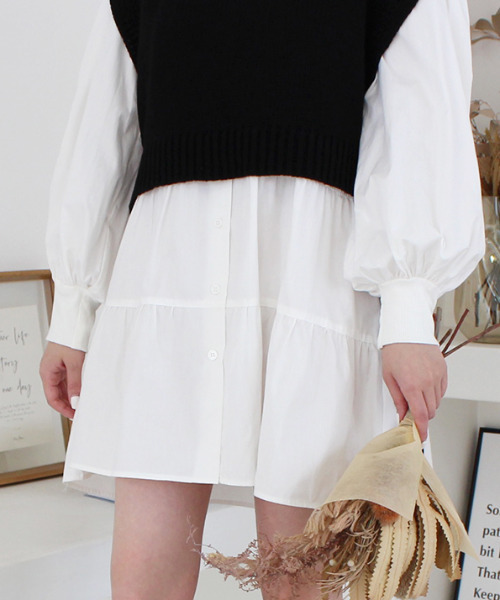 MODE ROBE（モードローブ）の「パフスリーブティアードブラウス（シャツ/ブラウス・レディース・ホワイト/ブラック・FREE）」の16枚目の写真