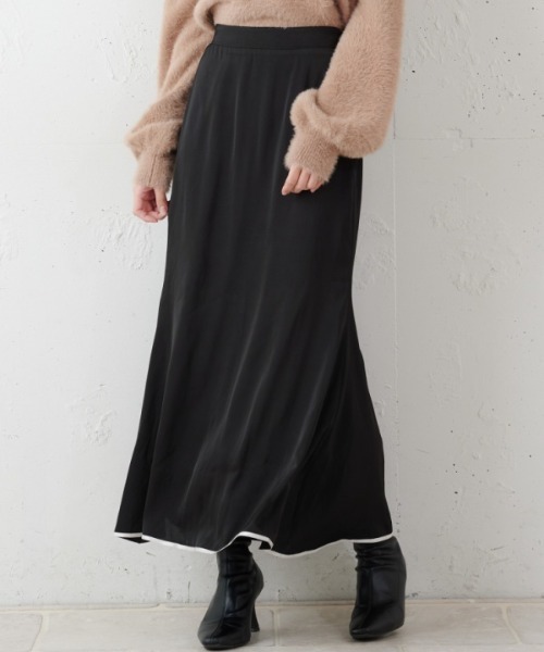 MIIA（ミーア）の「サテンタイトスカート（スカート・レディース・ブラック/イエロー/ピンク・FREE）」の2枚目の写真