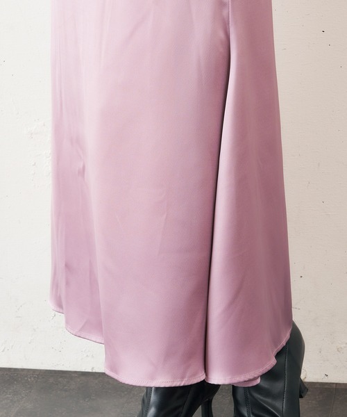 MIIA（ミーア）の「サテンタイトスカート（スカート・レディース・ブラック/イエロー/ピンク・FREE）」の5枚目の写真