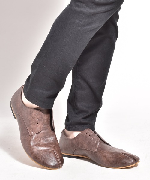 O-NINE（オーナイン）の「タビ レースアップ シューズ / Tabi Dance Shoes（ドレスシューズ・メンズ・ブラック/ダークブラウン・43/44/45/46/40/41/42/39）」の9枚目の写真