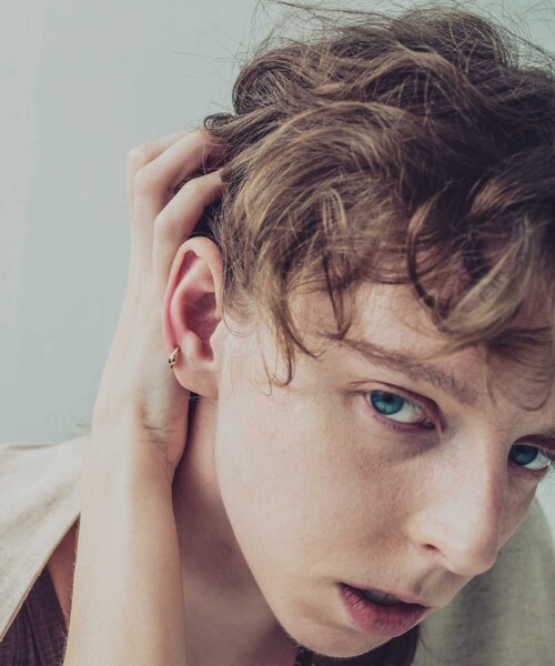 and cloud(アンドクラウド)の「Drop Earring S(イヤリング・レディース・シルバー/イエローゴールド/ブラック・FREE)」の8枚目の写真