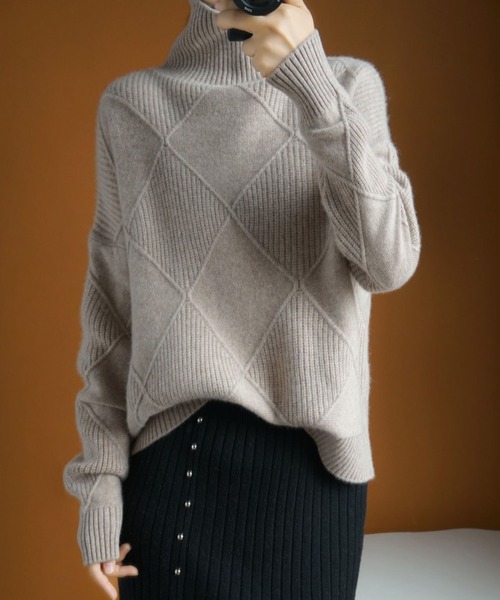 meJane（ミージェーン）の「カラータートルダイヤリブジャガードニット（ニット/セーター・レディース・ブラック/グレー/イエロー/グリーン/モカ・FREE）」の17枚目の写真