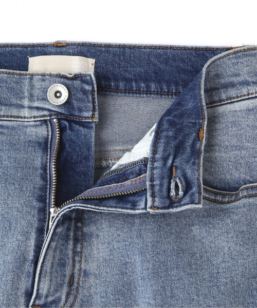 FREE'S MART（フリーズマート）の「【Sシリーズ対応】◇内スリットベルボトムデニムパンツ（デニムパンツ・レディース・ブラック/ワンウォッシュ/ブルー系その他2/ホワイト系その他/ブラウン・X-SMALL/SMALL/MEDIUM）」の21枚目の写真