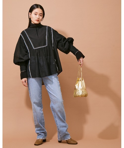 ADAM ET ROPE'（アダムエロペ）の「パイピングシアーブラウス