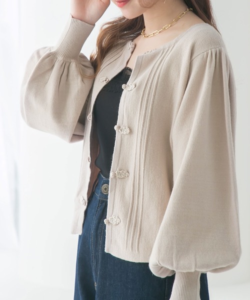 Newlyme（ニューリーミー）の「パワショルチャイナカーディガン（カーディガン/ボレロ・レディース・アイボリー/ベージュ/モカ/グリーン/ブラック・LARGE/X-LARGE/XX-LARGE/MEDIUM）」の10枚目の写真