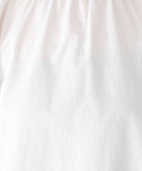 studio CLIP(スタディオクリップ)の「襟スカラップダブルフロントブラウス(シャツ/ブラウス・レディース・オフホワイト/ブラック/アイボリー・MEDIUM/LARGE)」の17枚目の写真