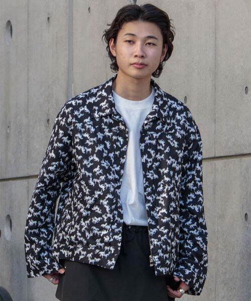 GLOSTER(グロスター)の「【GLOSTER/グロスター】Longchamp ヴィンテージプリント ブルゾン(ブルゾン・メンズ・ブラック系その他4/ベージュ系その他3/グリーン系その他2・MEDIUM/LARGE)」の5枚目の写真