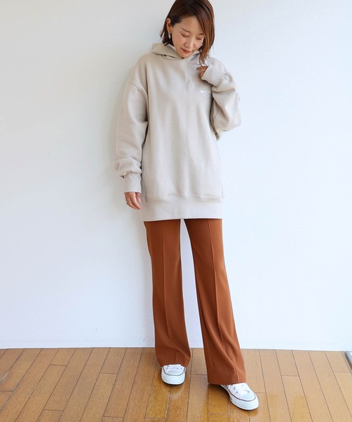 andme(アンドミー)の「裏起毛ロゴ刺繍長袖スウェットトップス パーカー(パーカー・レディース・ホワイト/グリーン/スミクロ/ライトベージュ・FREE)」の11枚目の写真