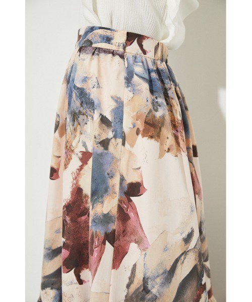 rienda（リエンダ）の「バルーンティアードフレアスカート（スカート・レディース・ブラック/ベージュ/アイボリー・SMALL/MEDIUM）」の12枚目の写真