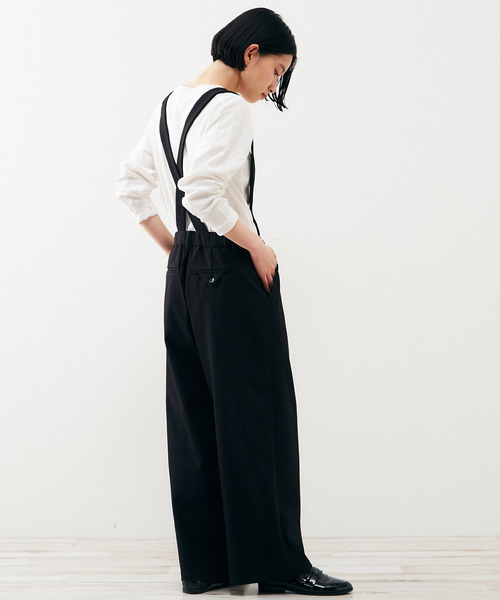 【取り外し可能なサスペンダー付き!着回しを楽しむタックワイドパンツ】