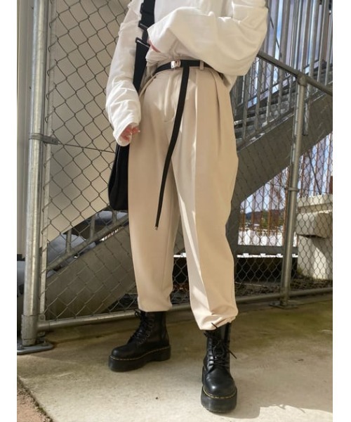 SLY（スライ）の「HW MANISH PT ハイウエストマニッシュ パンツ（スラックス・レディース・ブラック/グレー/アイボリー・2/1）」の4枚目の写真