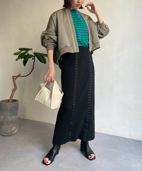 CAPRICIEUX LE'MAGE（カプリシューレマージュ）の「ボーダーボートネックTシャツ（Tシャツ/カットソー・レディース・グリーン/オフホワイト/モカ・FREE）」の20枚目の写真