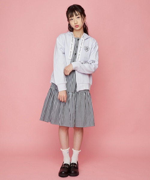 JENNI love(ジェニィラブ)の「ガーゼ裏毛ロゴリボンZIPパーカー(パーカー・キッズ・ブラック/ラベンダー/イエロー・130cm/140cm/150cm/160cm)」の6枚目の写真