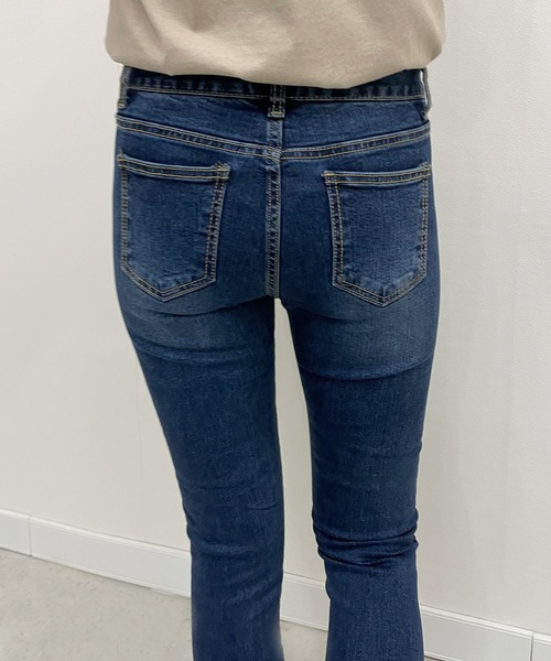 StyleSea（スタイルシー）の「シェービングスキニーデニム（デニムパンツ・レディース・インディゴブルー・25inch/26inch/27inch/24inch/23inch）」の7枚目の写真