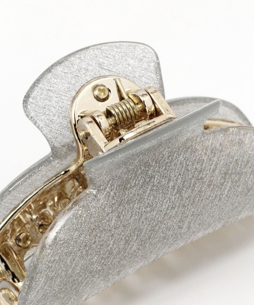 LAKOLE(ラコレ)の「ラメカラーヘアクリップ / 272598(バレッタ/ヘアクリップ・レディース・ブルー/ブラック/ベージュ/オレンジ/ライトグレー・FREE)」の6枚目の写真