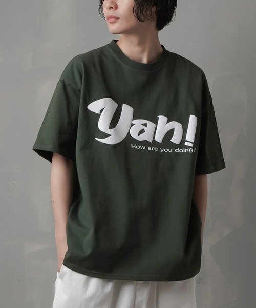 SPINNS（スピンズ）の「【ビッグシルエット】YAH! プリントデザインビッグTシャツ（Tシャツ/カットソー・メンズ・ホワイト/ブラック/グリーン/イエロー・ONESIZE）」の3枚目の写真