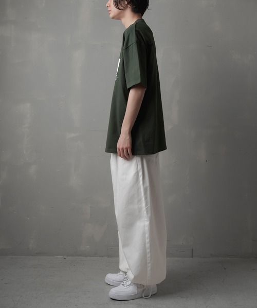 SPINNS（スピンズ）の「【ビッグシルエット】YAH! プリントデザインビッグTシャツ（Tシャツ/カットソー・メンズ・ホワイト/ブラック/グリーン/イエロー・ONESIZE）」の22枚目の写真