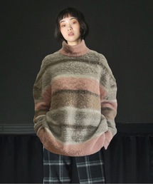 Dragon border turtle sweater